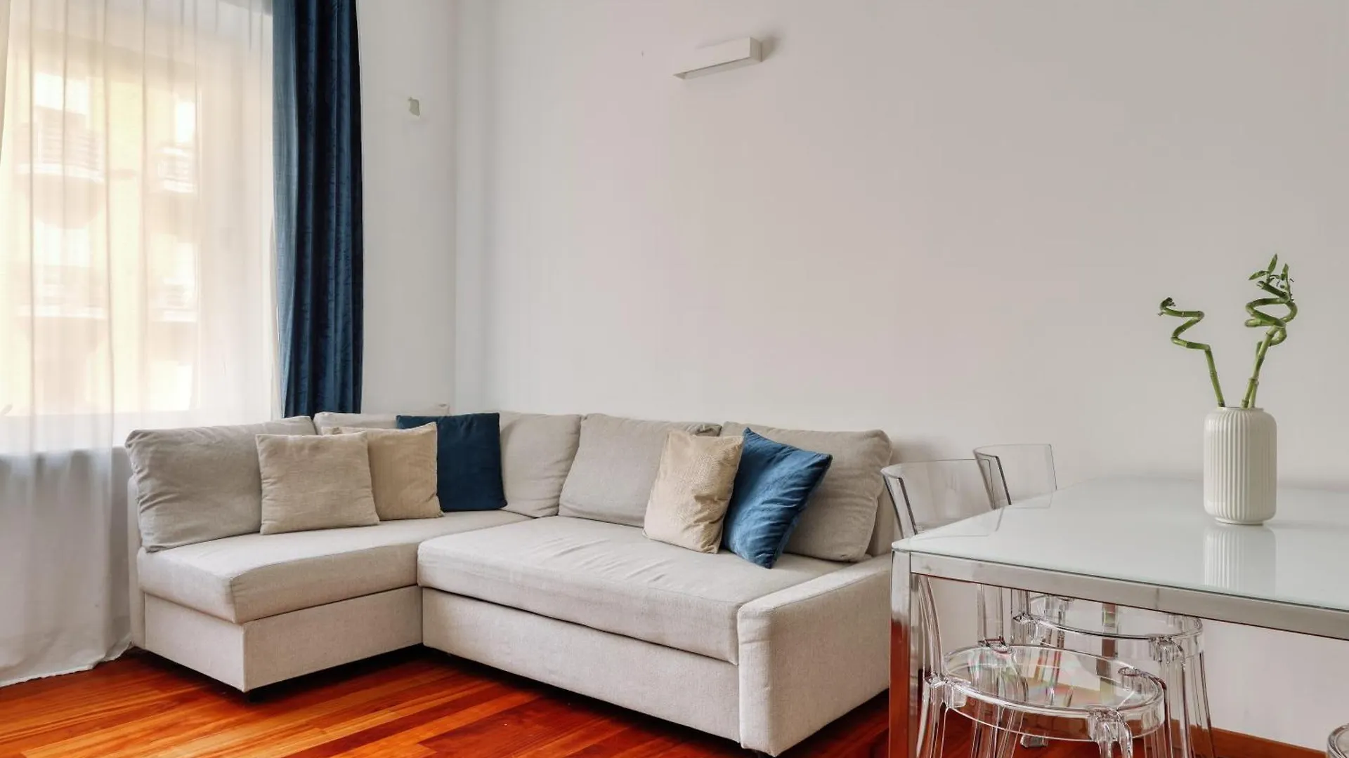 Cozy Flat In Central Station - 4 Pax Milán Apartmán