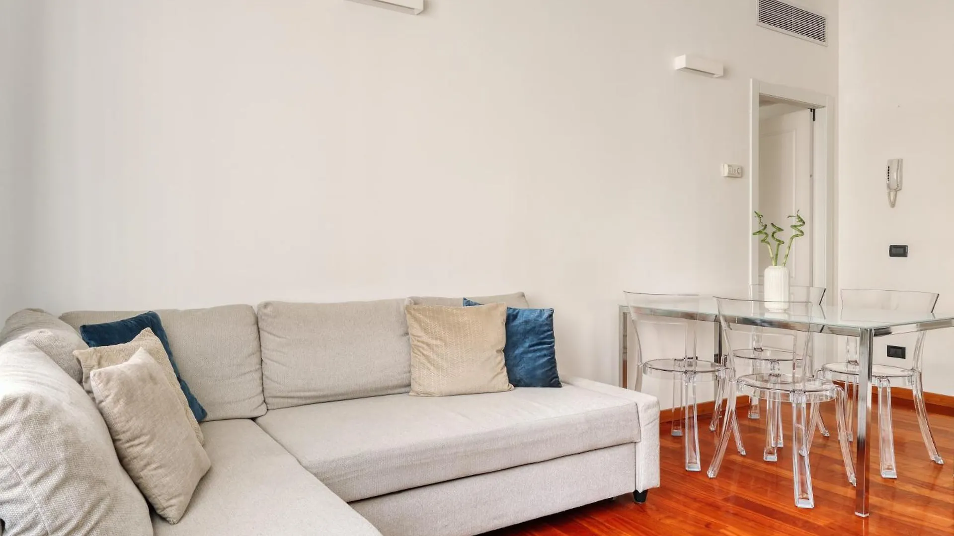 Cozy Flat In Central Station - 4 Pax Milán 0*,